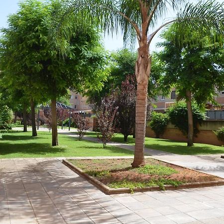 Apartamento Bonito Zona Hospital y Centro Comercial Lagoh Sevilla Exterior foto