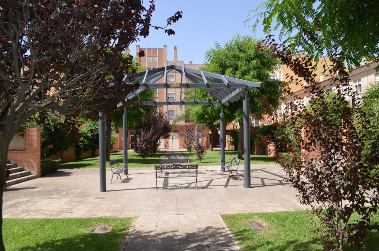 Apartamento Bonito Zona Hospital y Centro Comercial Lagoh Sevilla Exterior foto